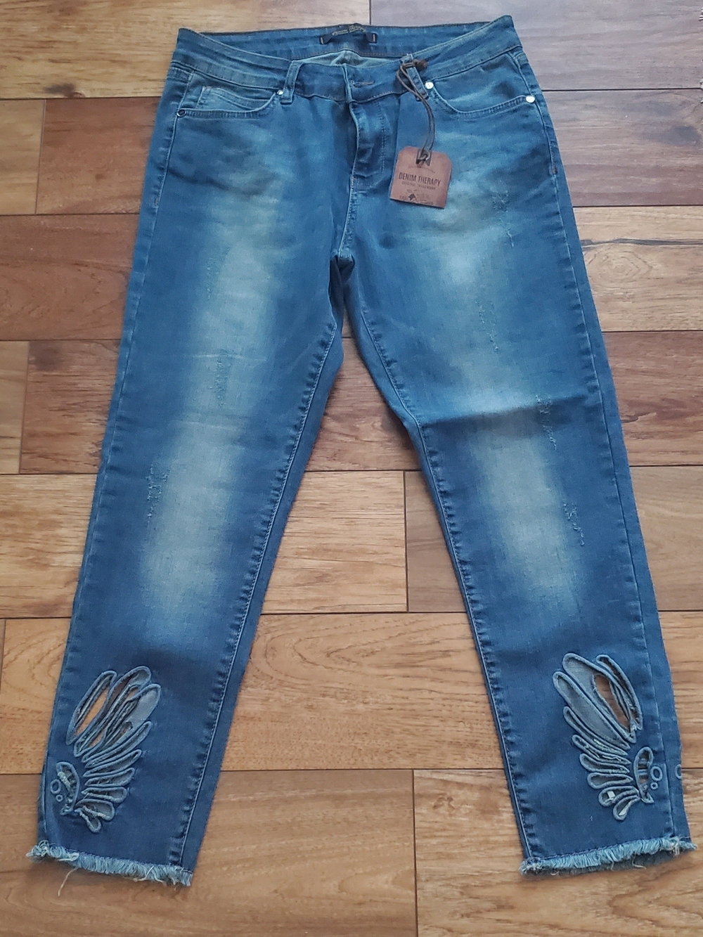 Women’s Blue Distressed Embroidered Jeans